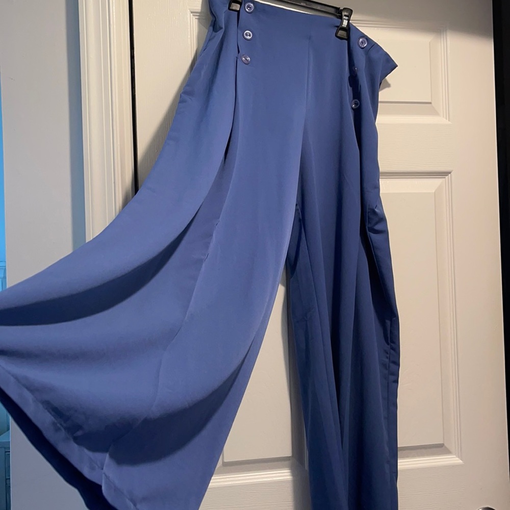 Chic wide leg pants